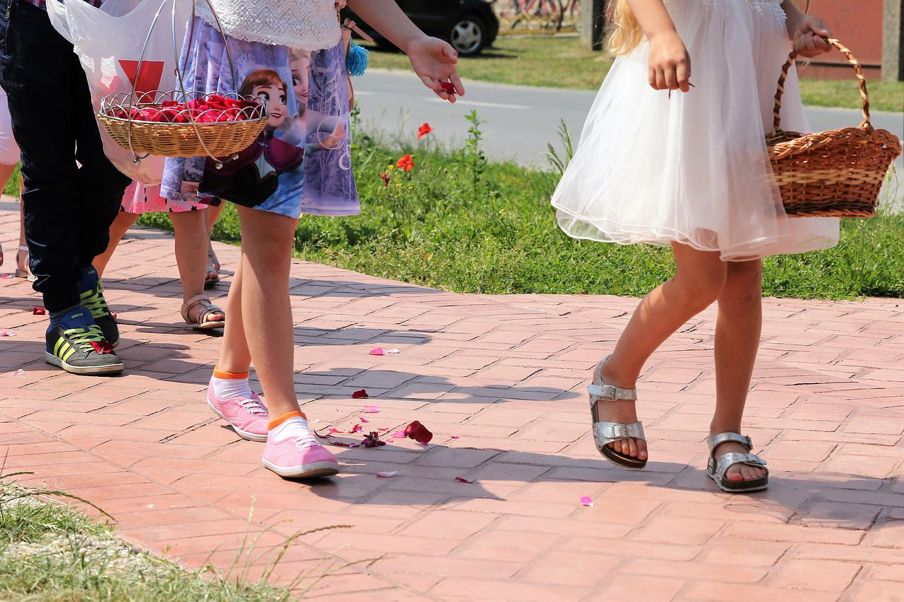 corpus christi feast, girls throwing rose petals, procession-3444001.jpg